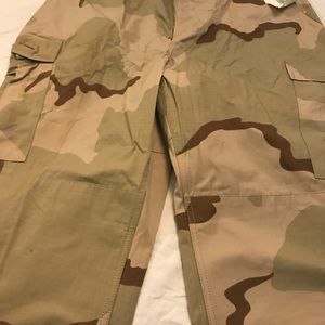 Cold weather Camo Pants - Brand New XL